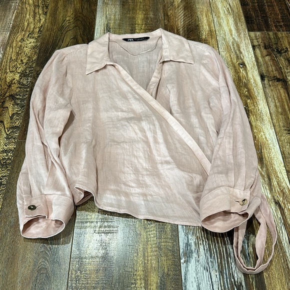 Zara salmon linen cross over blouse with gold buttons - Picture 3 of 3